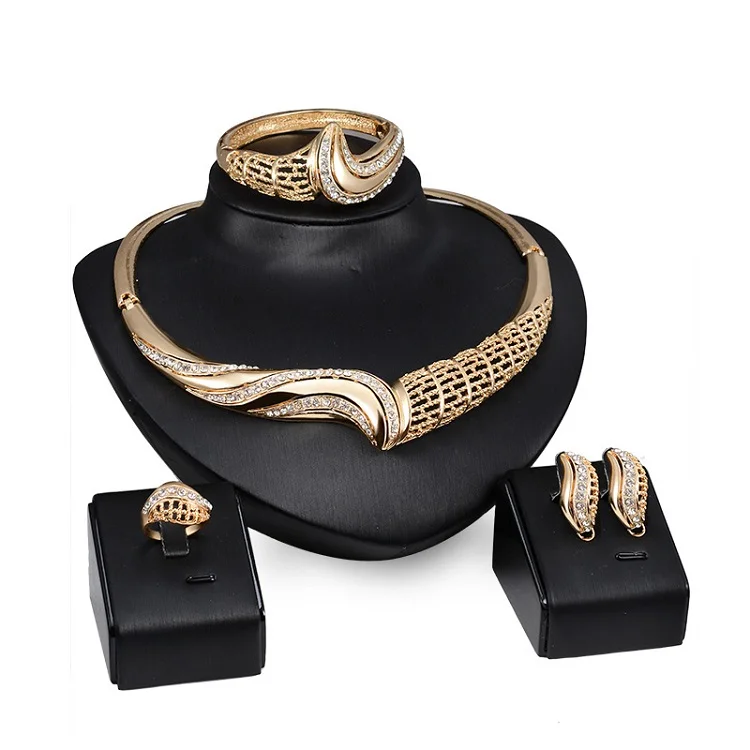 Women African Fashion Jewelry Sets 4 Piece Wedding Necklace Earring Luxury Crystal Saudi 18K Gold Dubai Bridal Jewelry Set