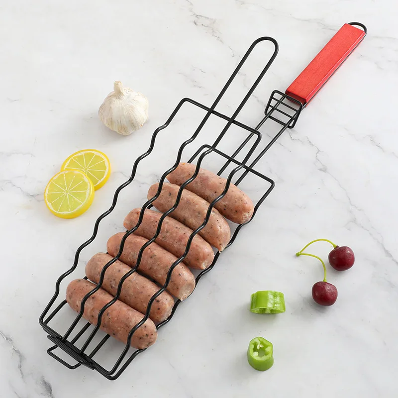 Grill Basket Flexible Non-stick Hot Dog Barbecue Clip Barbecue Basket with Wood Handle Portable BBQ Grill Basket