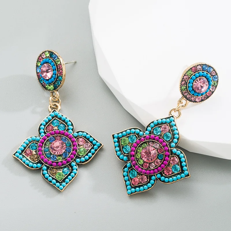 European and American ethnic fashion earrings retro palace style exaggerated colored diamond flower earrings