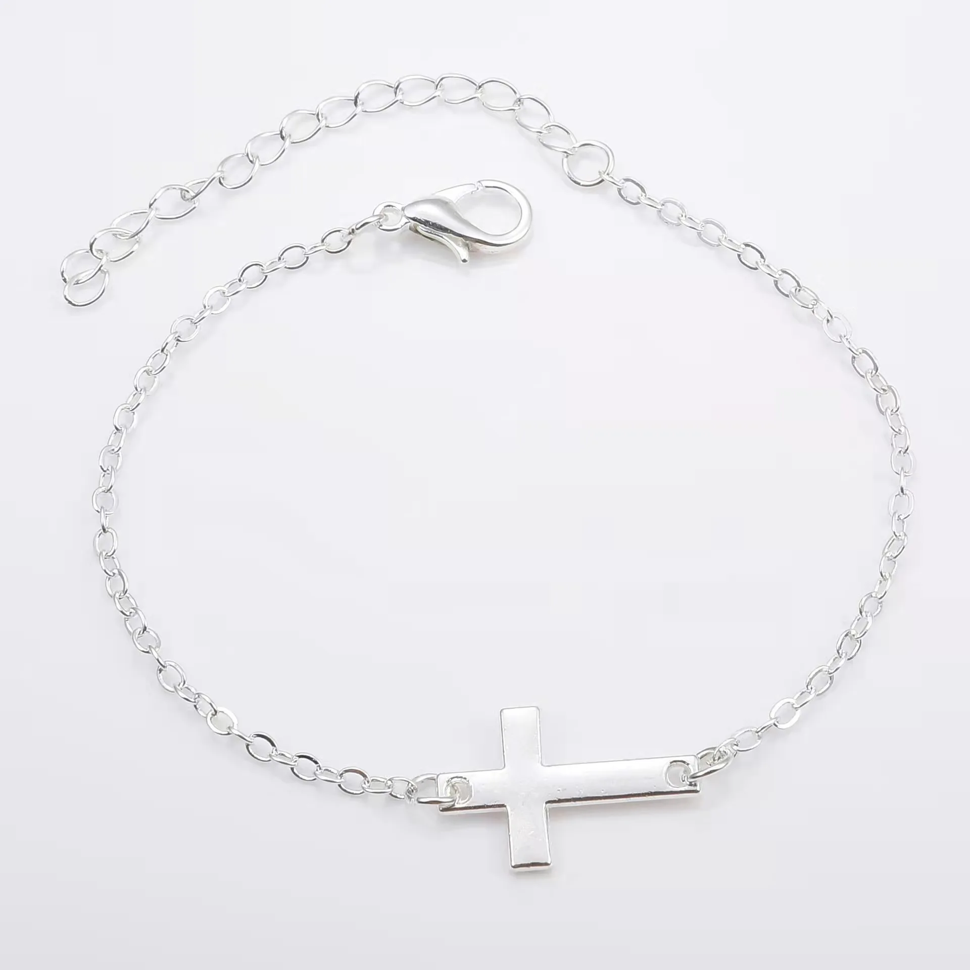 Cheap wholesale adjustable gold thin chain bracelet jesus jewelry women cross bracelet