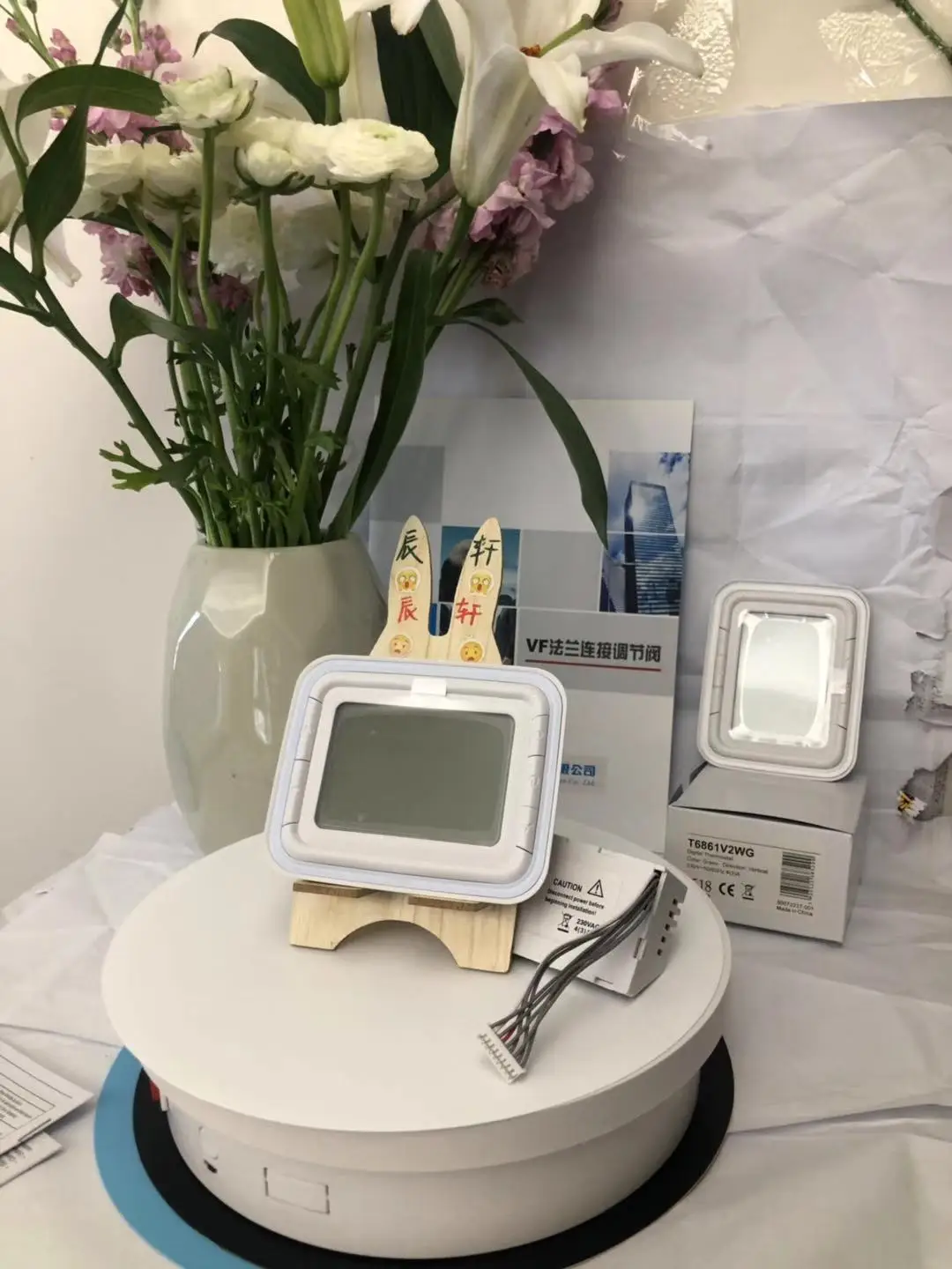 High Quality T6861H2WB T6861H2WG T6861V2WB T6861V2WG Thermostat With Nice Pirce