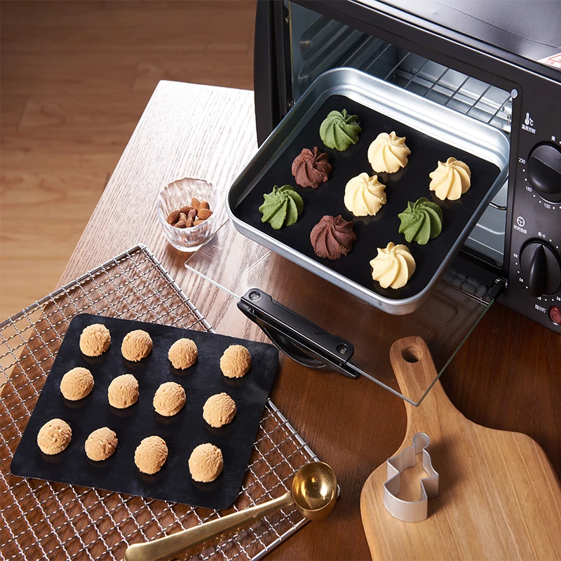 Hot Selling Reusable baking mats barbecue BBQ GRILL MAT Non-Stick Baking heavy duty oven liners