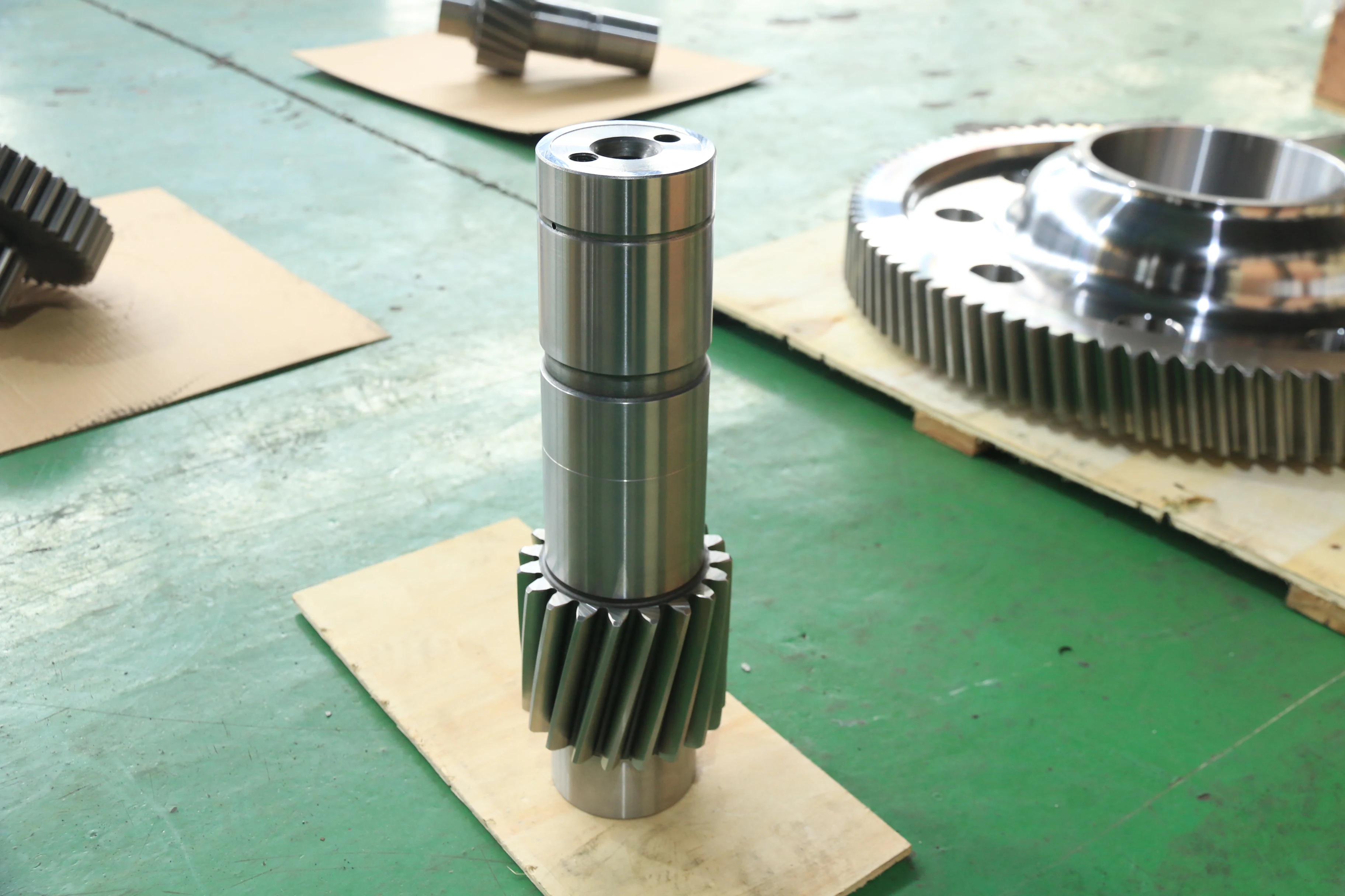 
Grinding helical gear and shaft for agricultural machinery 