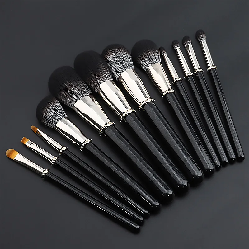Customize personalized makeup brush set 12pcs black high end soft goat makeup brush