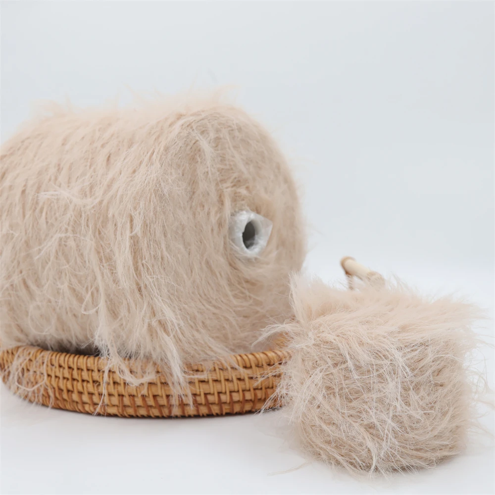 Brightly Colored 8cm 100% Nylon Feather Fancy Yarn for Knitting Sweater