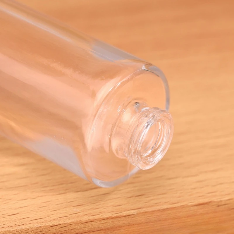 New spot cylindrical cosmetics sub-pack glass bottle spray 30ml simple transparent perfume empty