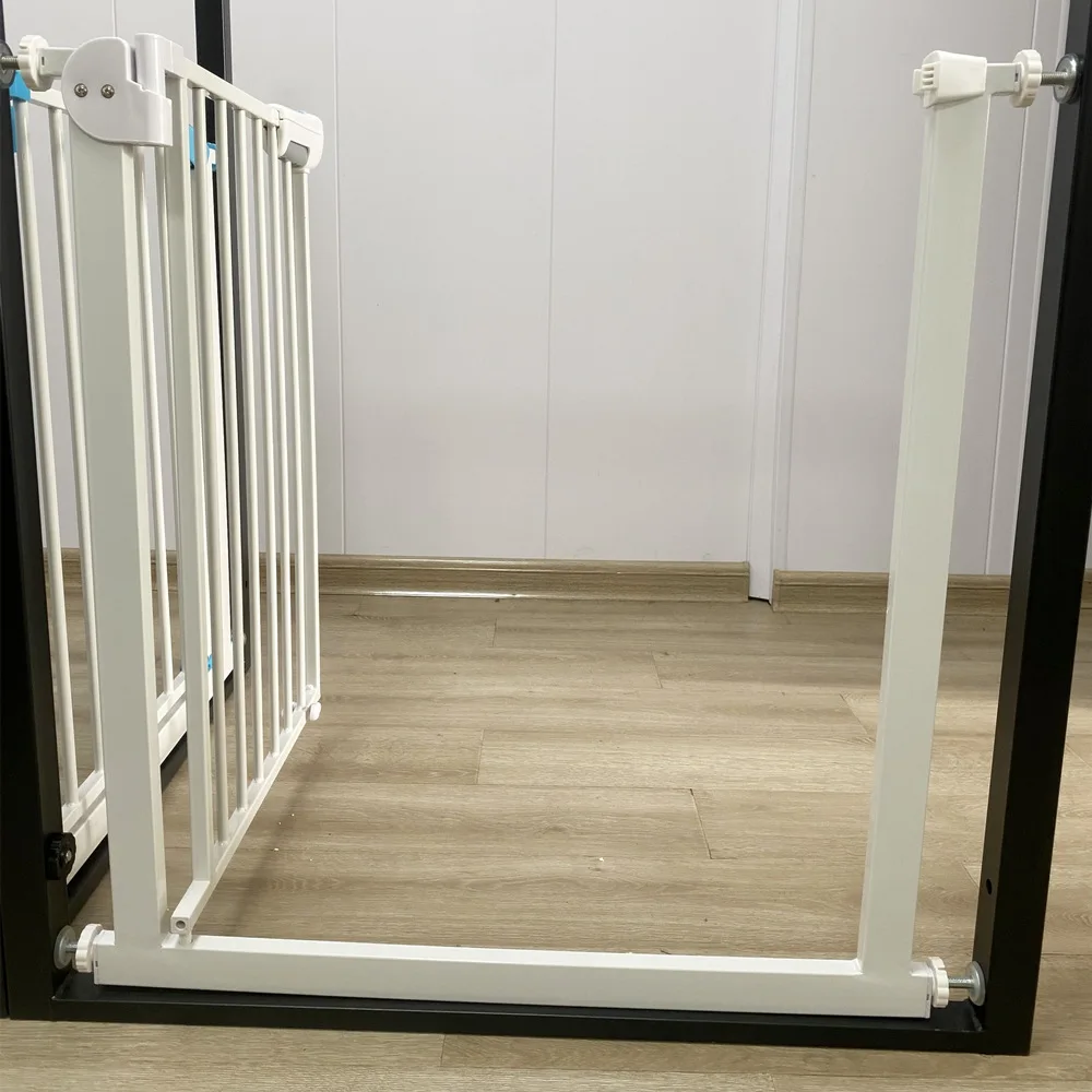 Easy To Install Without Drilling Wall Baby Protection Door Gate Barrier Wide Adjustable Retractable Safety Baby Gate