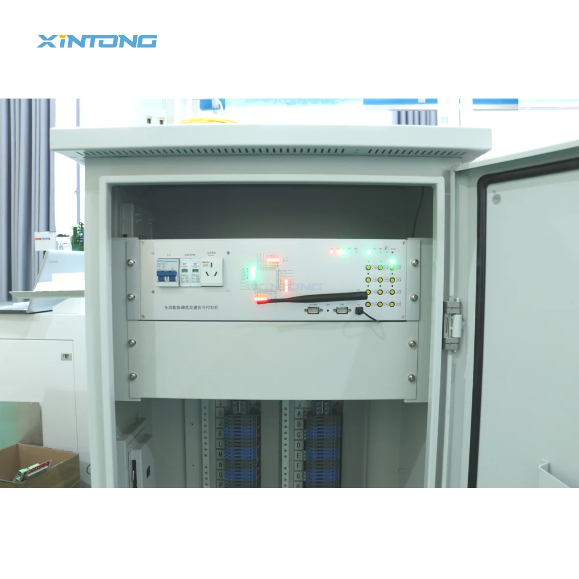 Контроллер движения для односторонней дороги Xintong 5