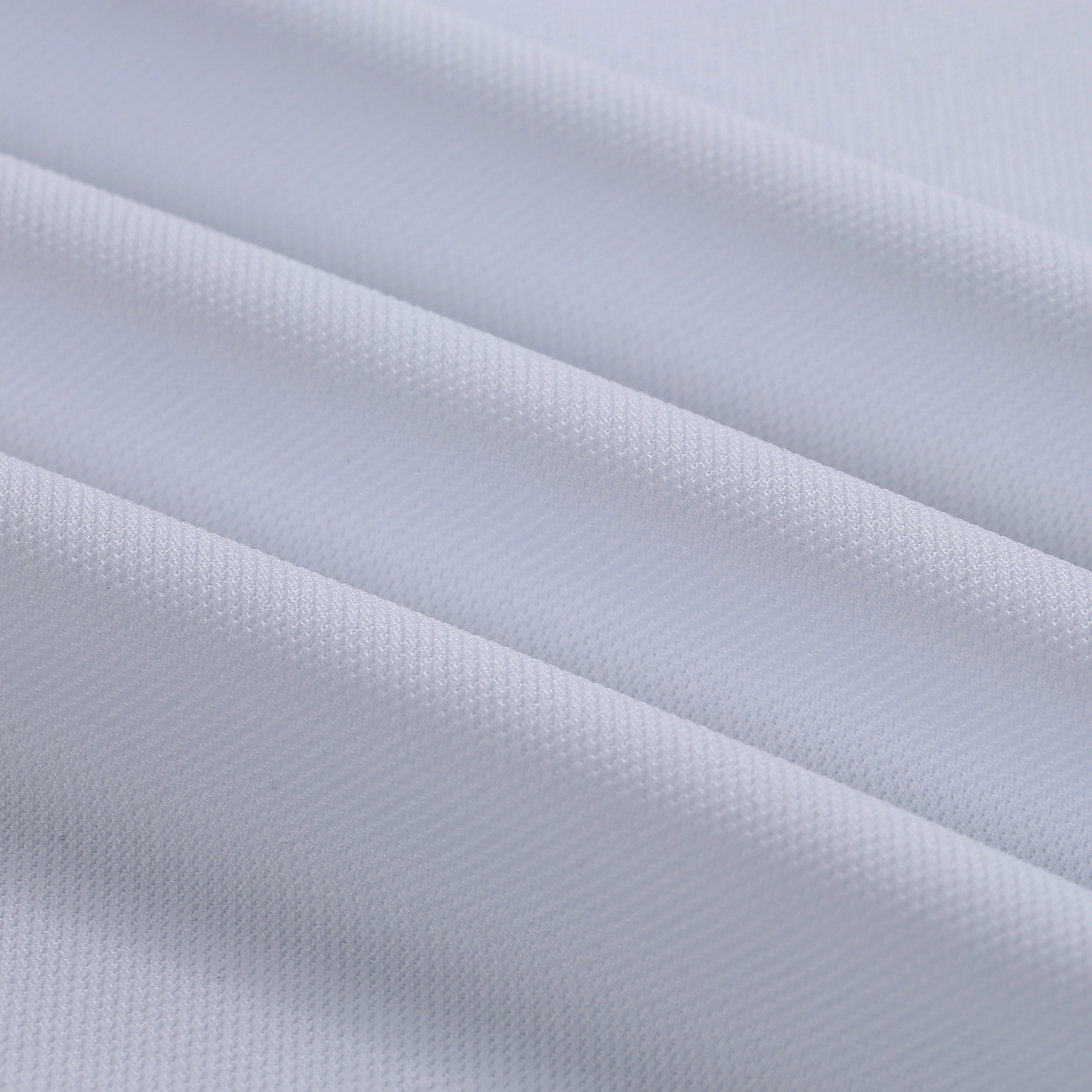 Customized Polyester UPF 50+ Cooling sports Wicking fabric for T-shirt sublimation cycling jersey