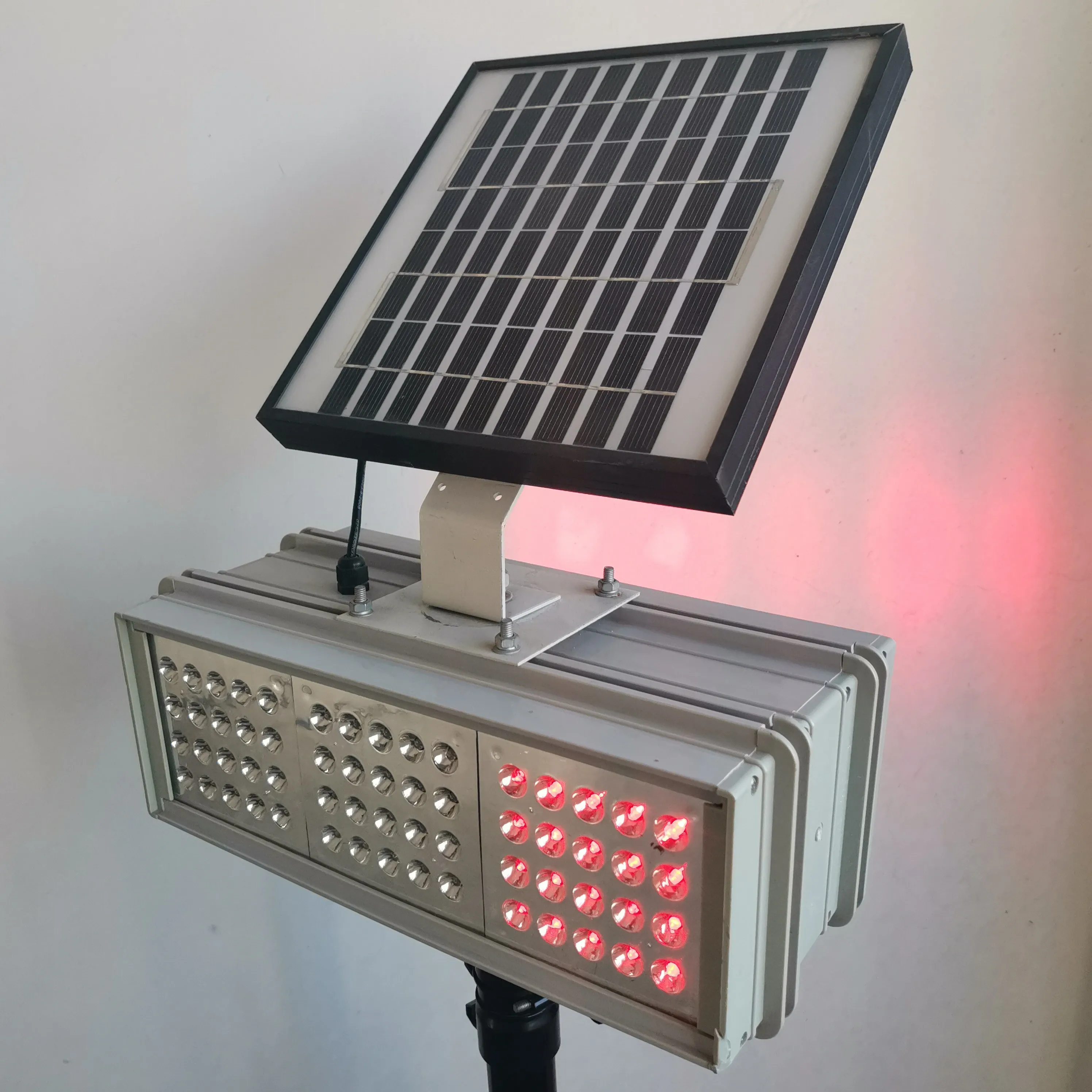 100MM*6 2-Face Solar Traffic Warning Light