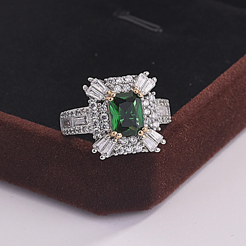 Hot selling emerald zircon square princess ring European and American micro  studded diamond engagement ring