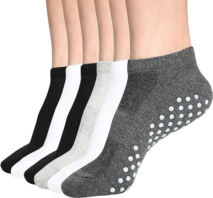 Custom Non Slip Gel Cycling Women No Show Trampoline Athletic Ankle Grippy Quick Dry Sport Yoga Pilates Anti Slip Grip Socks