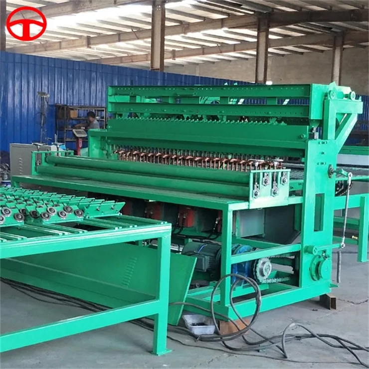 High quality fence wire metal mesh welding machine wire fences welding equipment