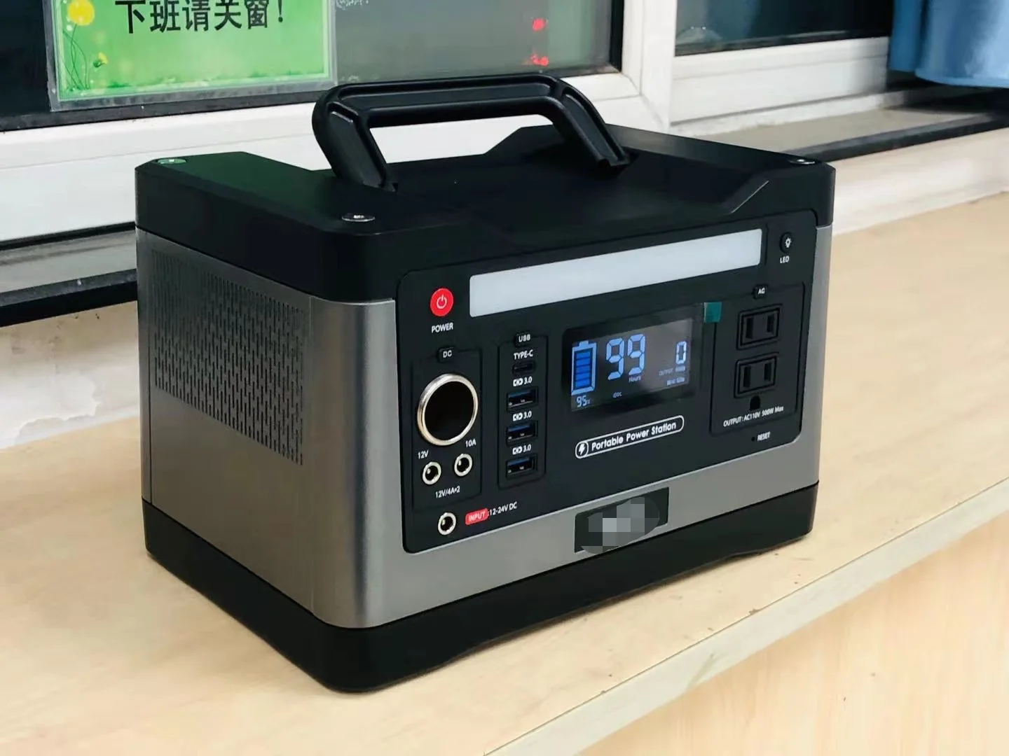 Amazon hot sells 540WH High Capacity Free Custom Logo AC Outdoor Home 500W Lifepo4 portable power station