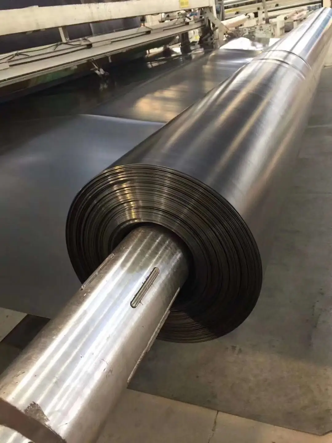 Excellent material smooth anti-aging HDPE geomembrane fish pond oil refinery salt field Construction Plastic Roll Geomembrane