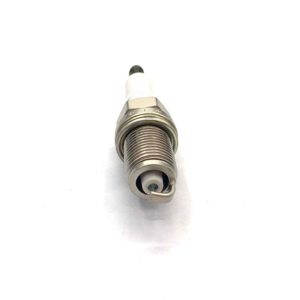 Automatic resistance spark plug used in Toyota Hyundai Mazda Ford Renault Peugeot Nissan