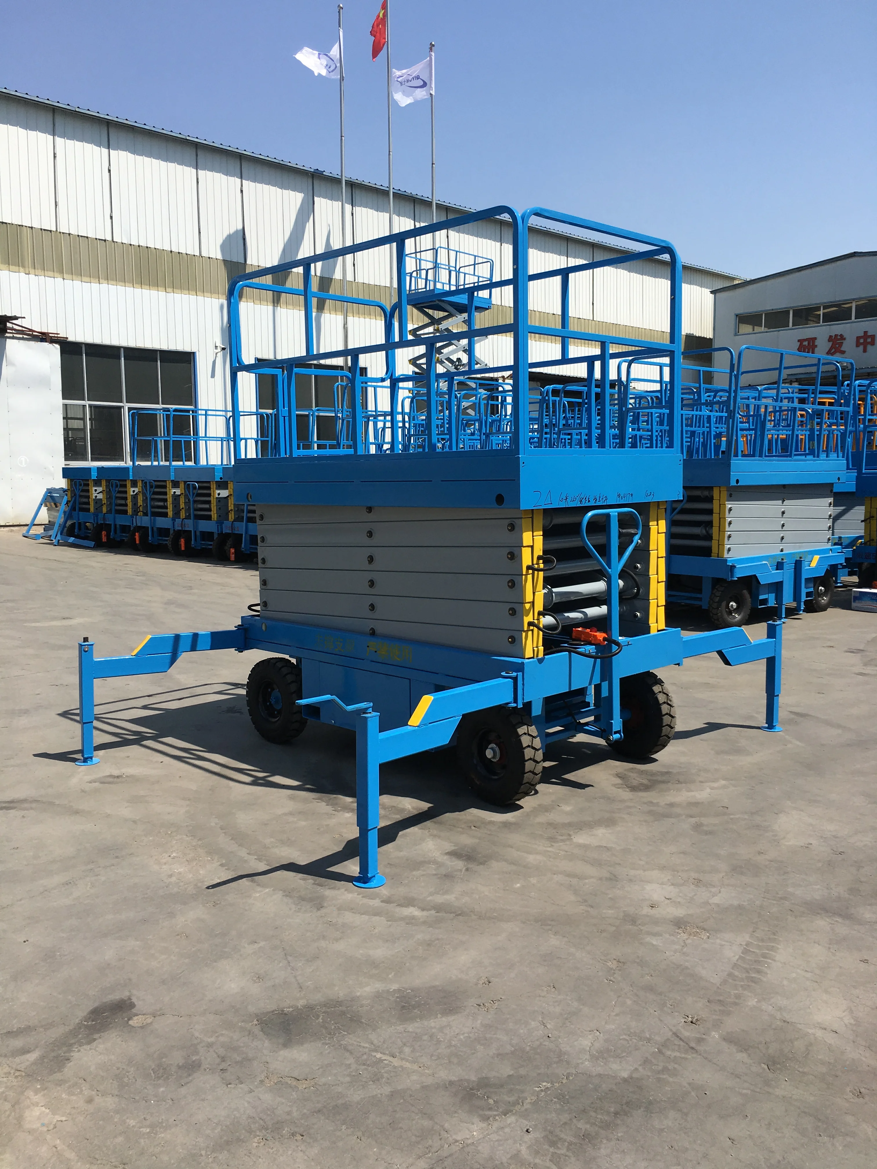 10 м 12 м 14 м 18 м Мобильный Электрический подъемник гидравлический электрический ножничный подъемный аккумулятор Мобильный полуавтоматический ножничный подъемный стол