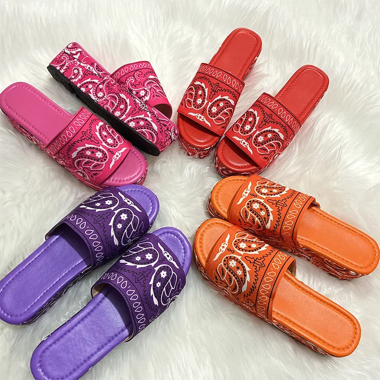 
2021 wholesales new arrivals sexy female lady women high platform slides summer thick sole rubber slippers 