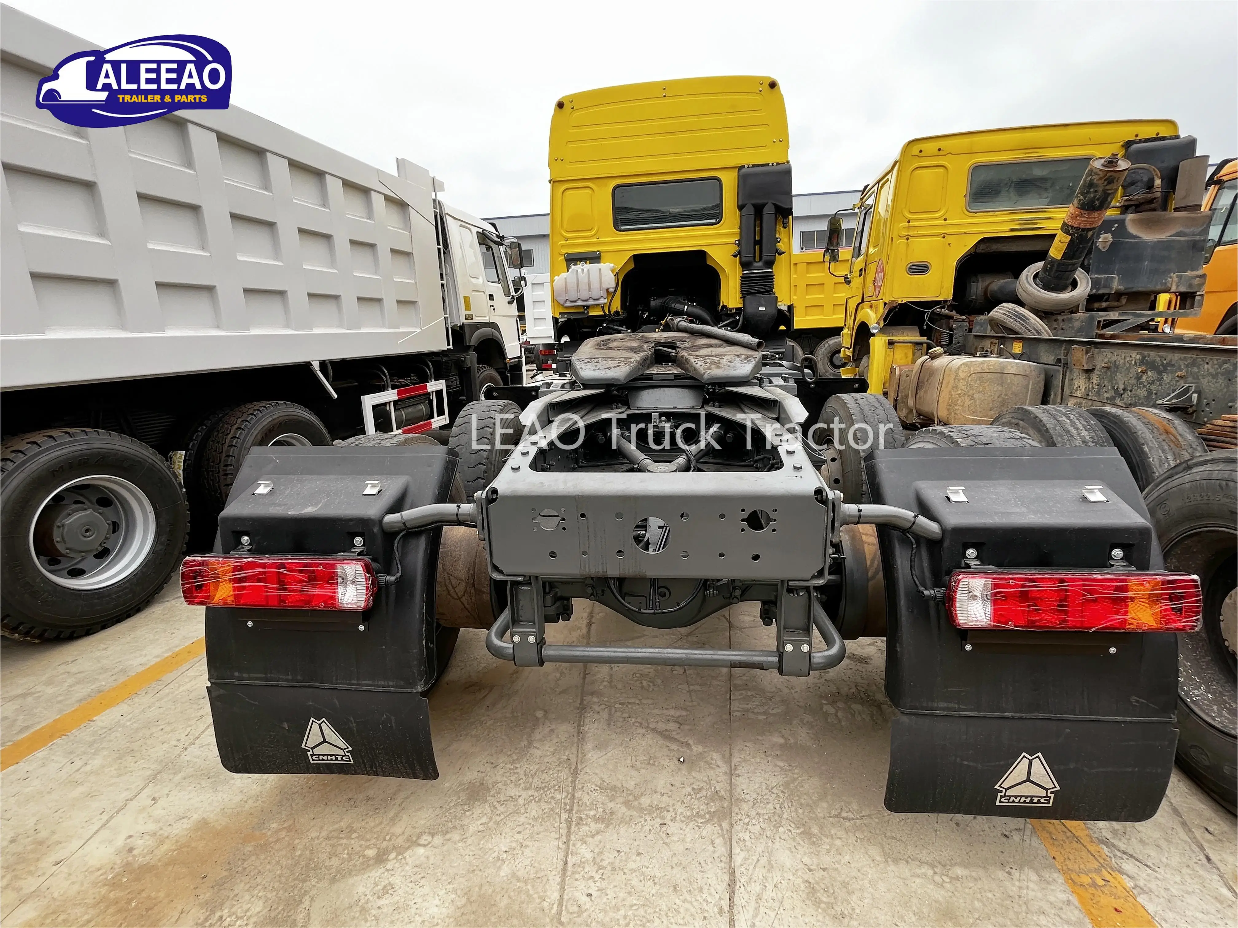 HOWO Used 6X4 371HP Euro2 Tractor 10 Wheels Truck Head HW76 Cab Truck Tractor For Sale