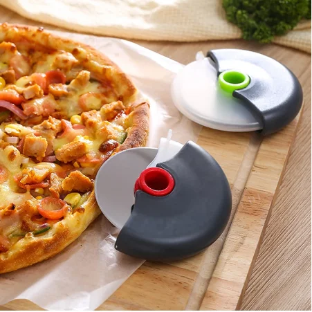 Round Wheel Cutting Stainless Steel Knife for Pizza with Lid Roller Dough Slicer Cutter Pastry Kitchen Baking Accessories Tools