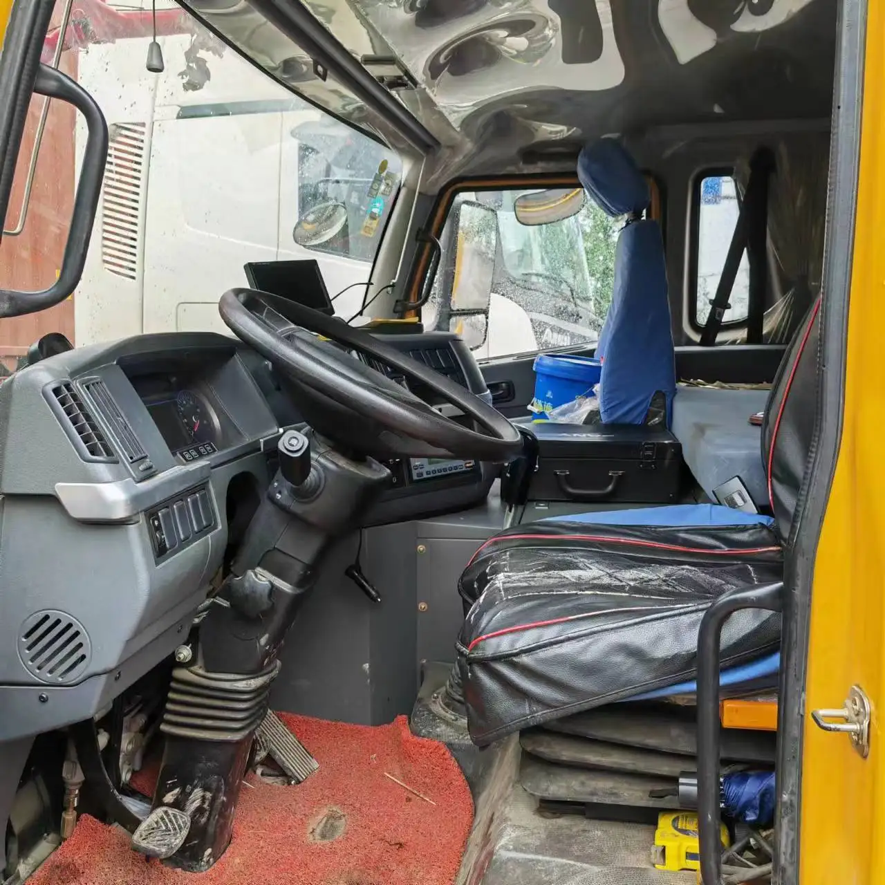 Used China Made Sany Crane Stc 250c Sany Original Truck Crane Stc 250c for Sale in Shanghai in Good Condition