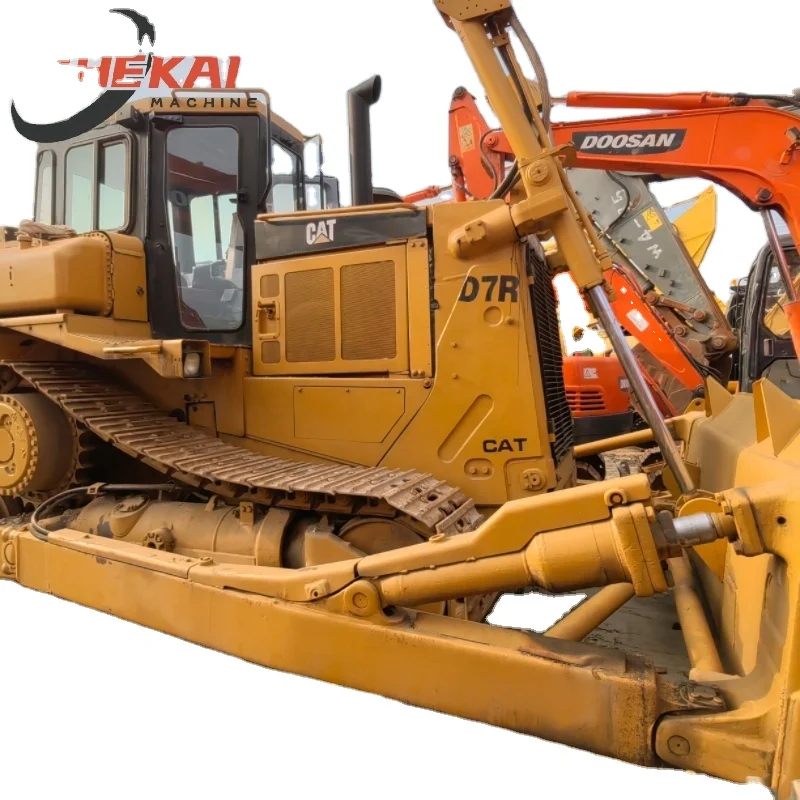 Japan Used Earthmoving  Machinery Crawler Caterpillar CatD7R Bulldozer 20 Ton In Shanghai For Sale