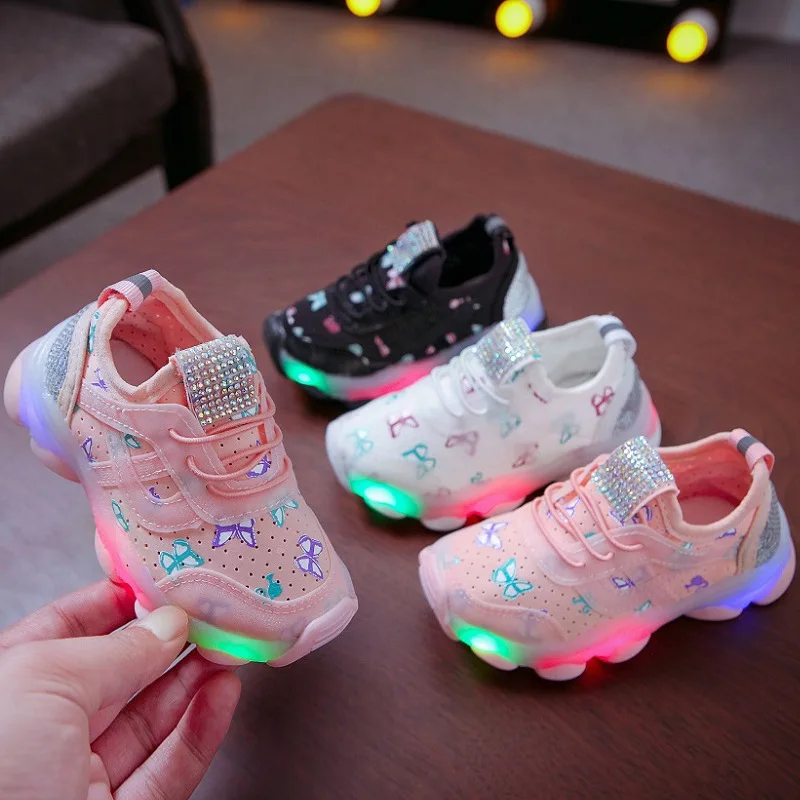 Baby Shoes 2020 Hot Sale Children Light Sport Shoes Baby Kids Led Flashing Boys Girls School Walking Glowing Sneakers
