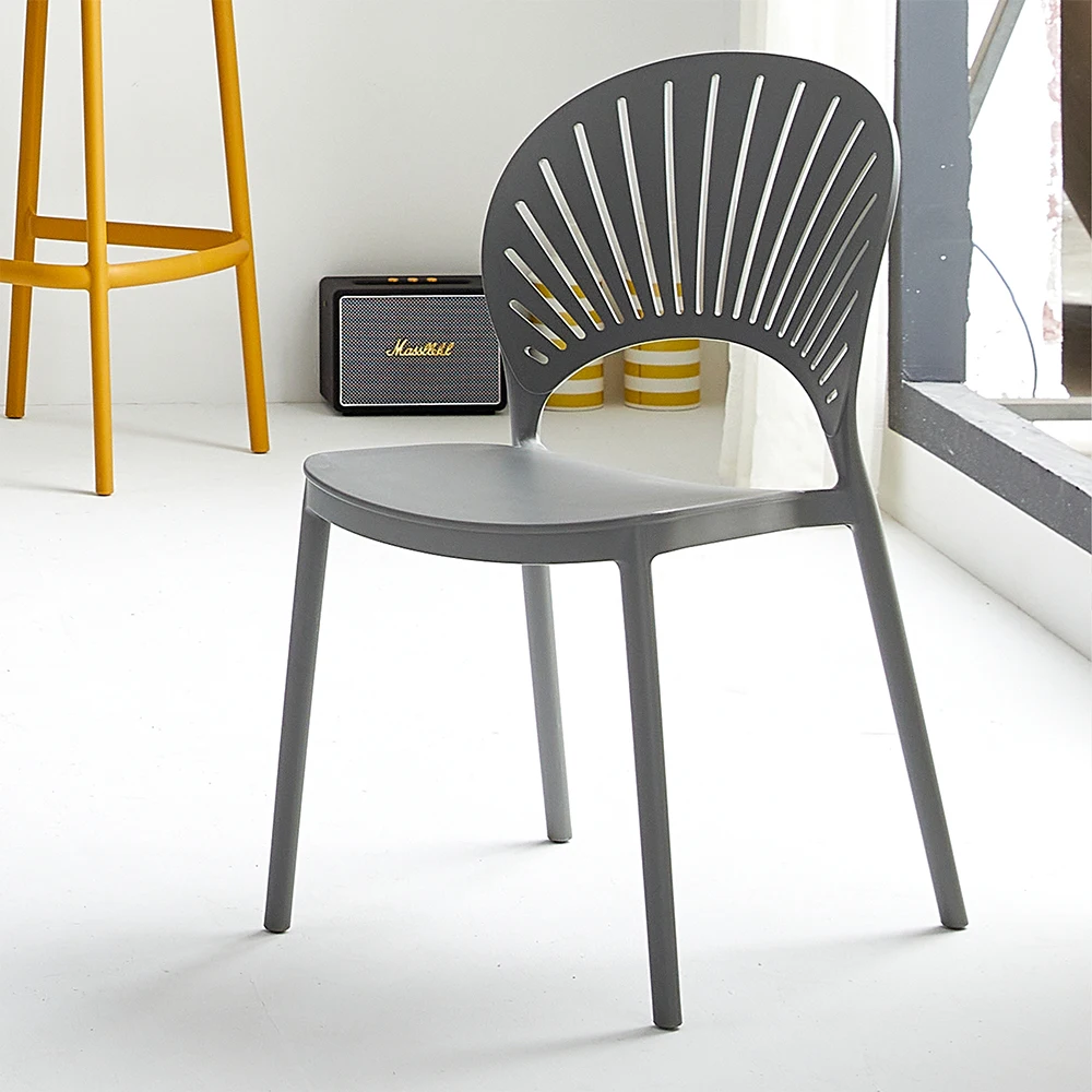Wholesale simple plastic dining chair bulk outdoor plastic chairs