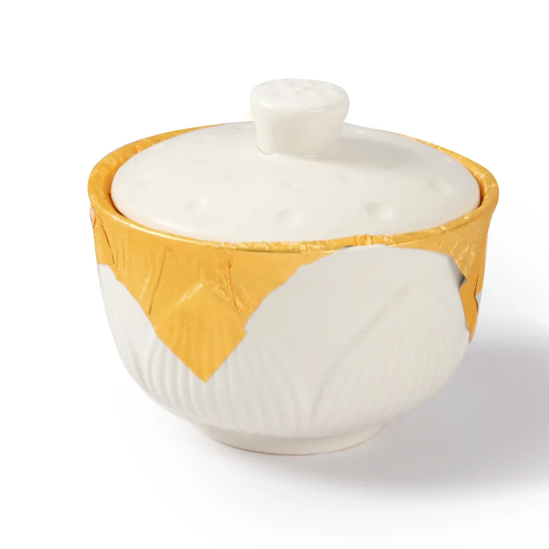 Abalone, sea cucumber and fish maw soup is a popular specialty snack in China