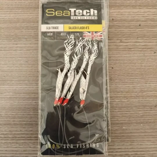 Saltwater 4pcs hook Fishskin Sabiki Rigs String Hooks Luminous Fishing Hook Lure Sabiki Bait Flasher Bait Rig With Beads