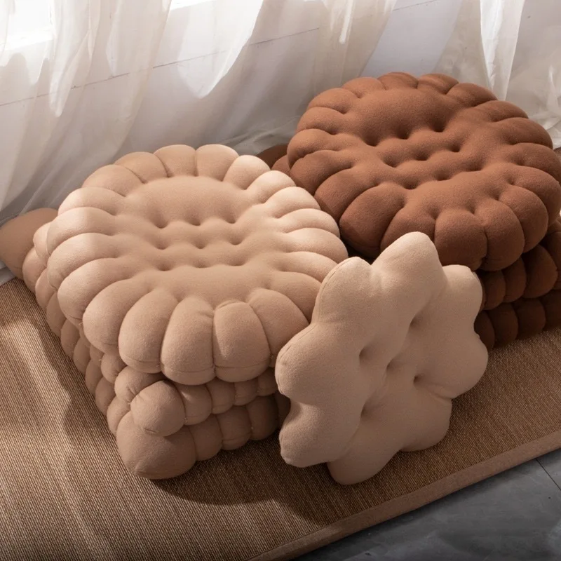 Cut Style Biscuit Pillows Food Shaped Circle Throw Plush Pillow  Doll Square Cushion For Sofa And Bedroom