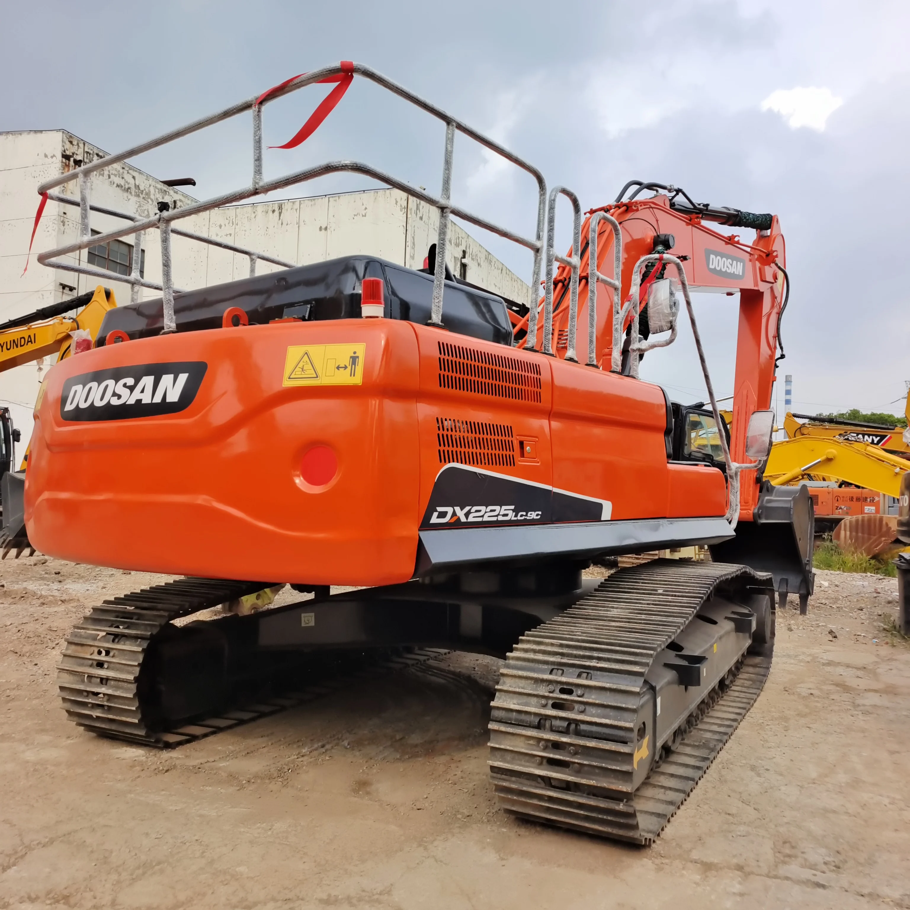 Экскаватор б/у DOOSAN DX225 экскаватор гусеничный DX75 DX80 DX60-9 DX55 dx140 dx225 dx300