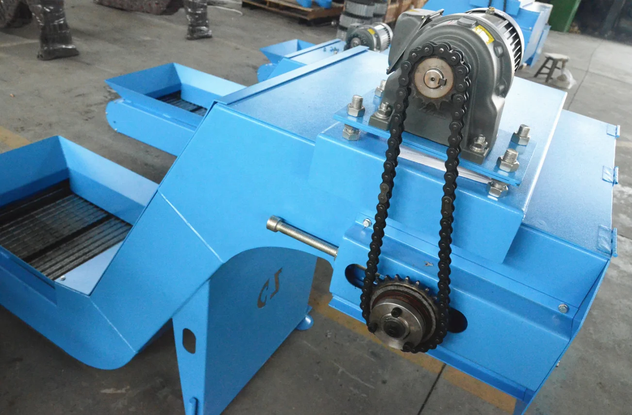 Efficient transport finished product conveyor industrial chain chip conveyor