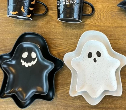 Halloween Themed Party Dinner Ceramic Plate Party Decorations  Pumpkin Ghost Shaped Colorful Dish