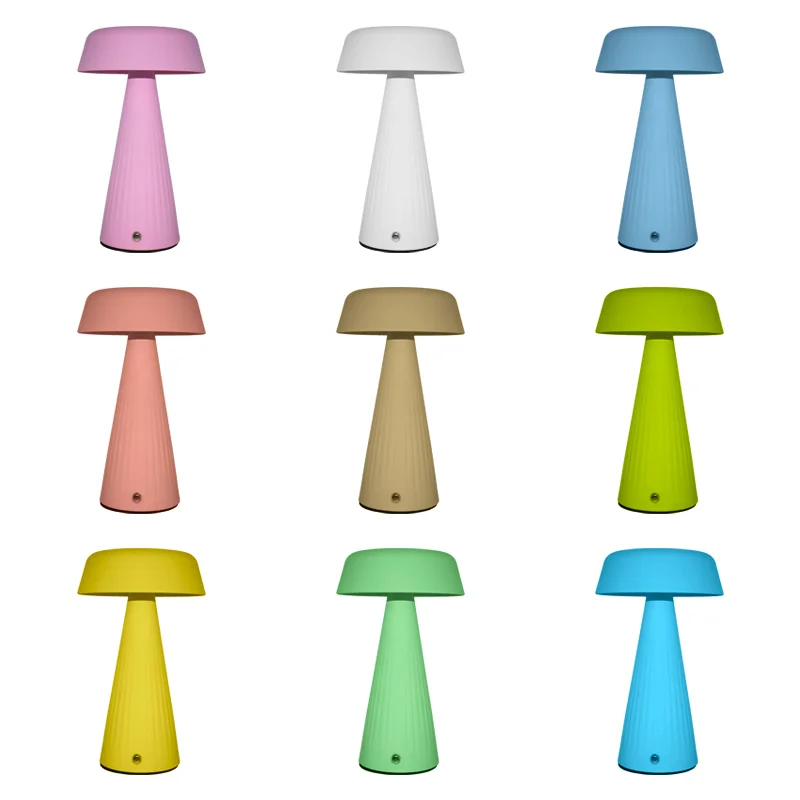 Modern Nordic Restaurant Cordless Mini Rechargeable Metal Touch Hotel Bar Living Room Decoration Led Mushroom Table Lamp