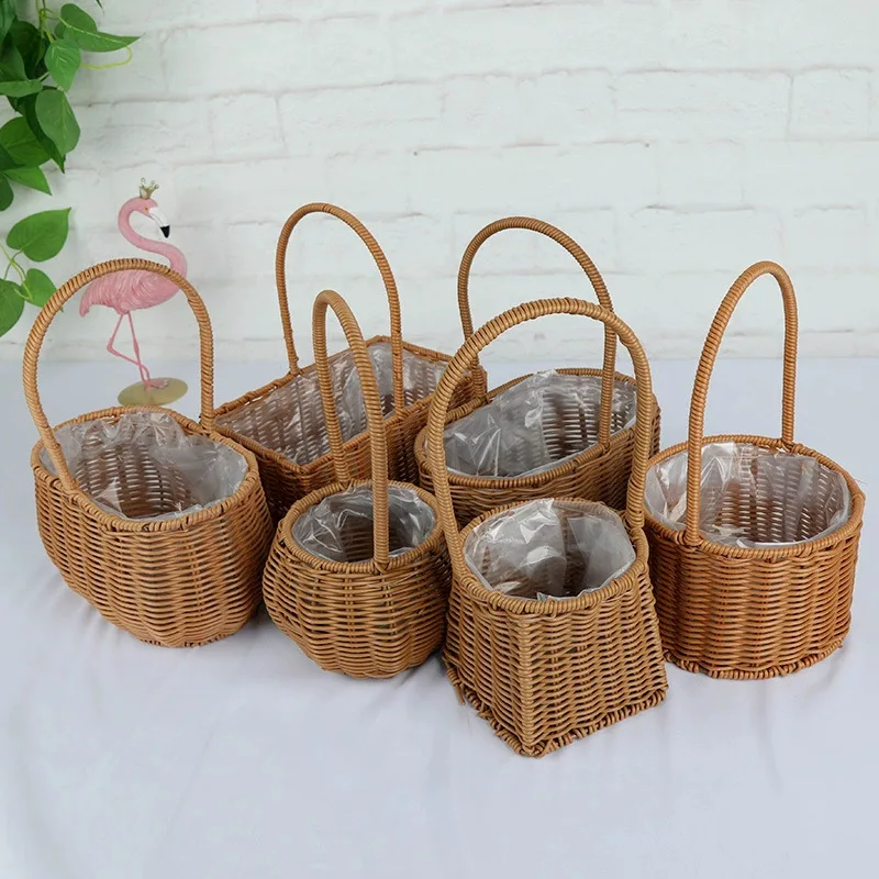 2023 new style Handmade Natural Material Woven Rattan flower basket for Home Wedding Decoration