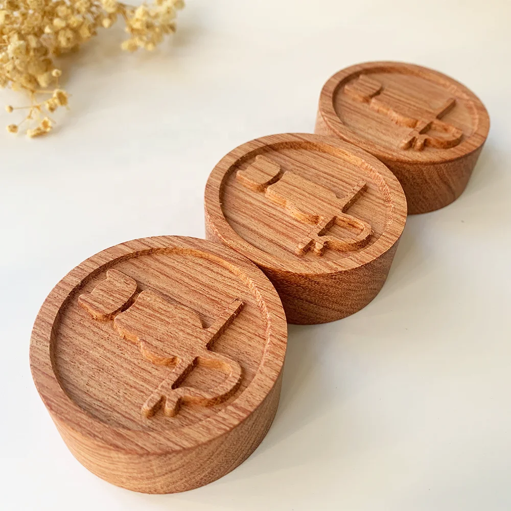 Hot Sale Round Cat Shaped Rosewood Car Fragrance Car Diffuser air Vent Clip