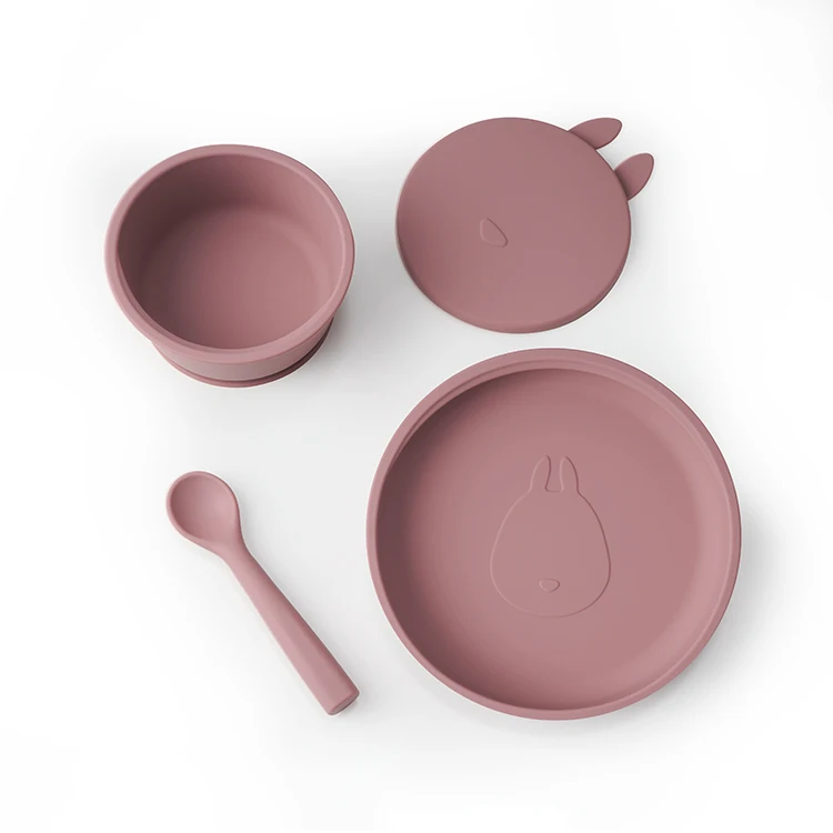 Wholesale BPA free silicone anti-slip washable silicone baby plate,bowl,cup and spoon match baby feeding set with factory price