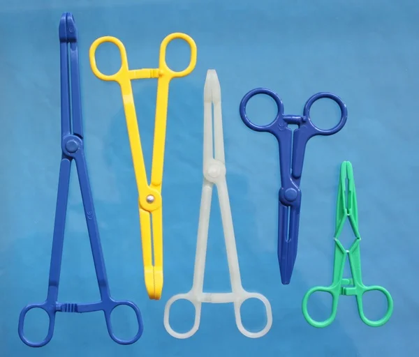 Factory Disposable medical consumables Plastic Blood Stopping Clamps/forceps with CE ISO