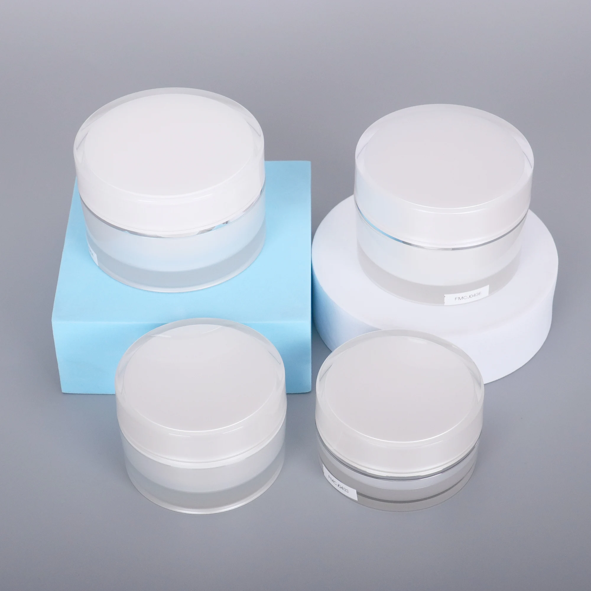 Hot sale 15ml 30ml 50ml round acrylic cream  jar with skin cream for cosmetic