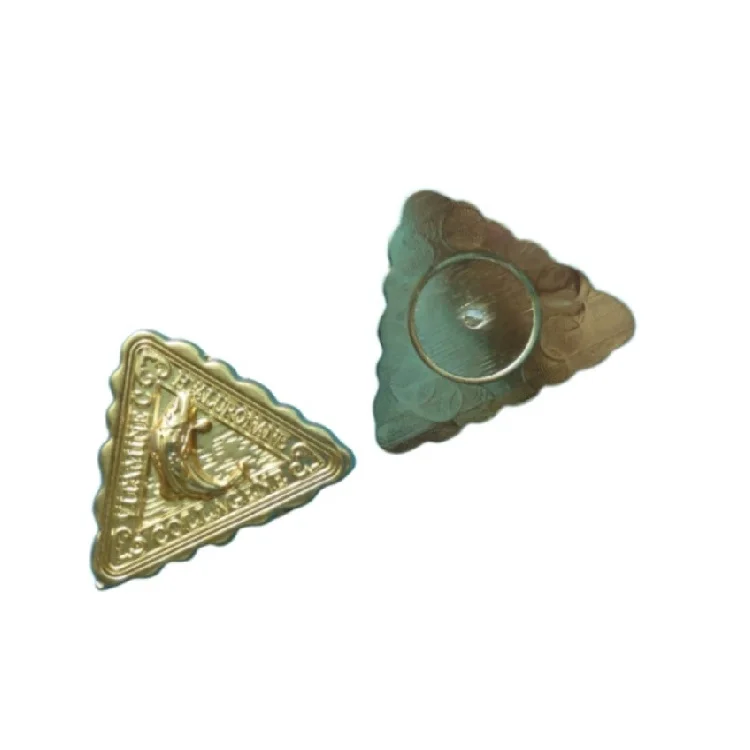 Good price of good quality Realistic Branded 3D Raised Fish Shape Metal Logo Plate