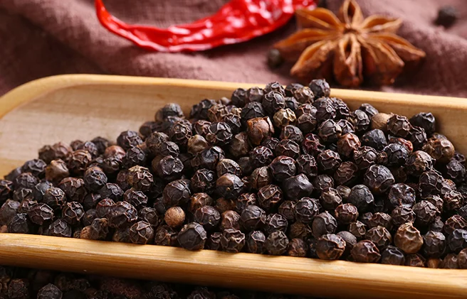 
LOW PRICE RATE/ BEST FACTORY VIETNAM BLACK PEPPER 