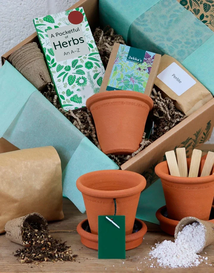 SURVIVAL SEED KITS -Pottery Gardeners Gift Box (3 Pots)