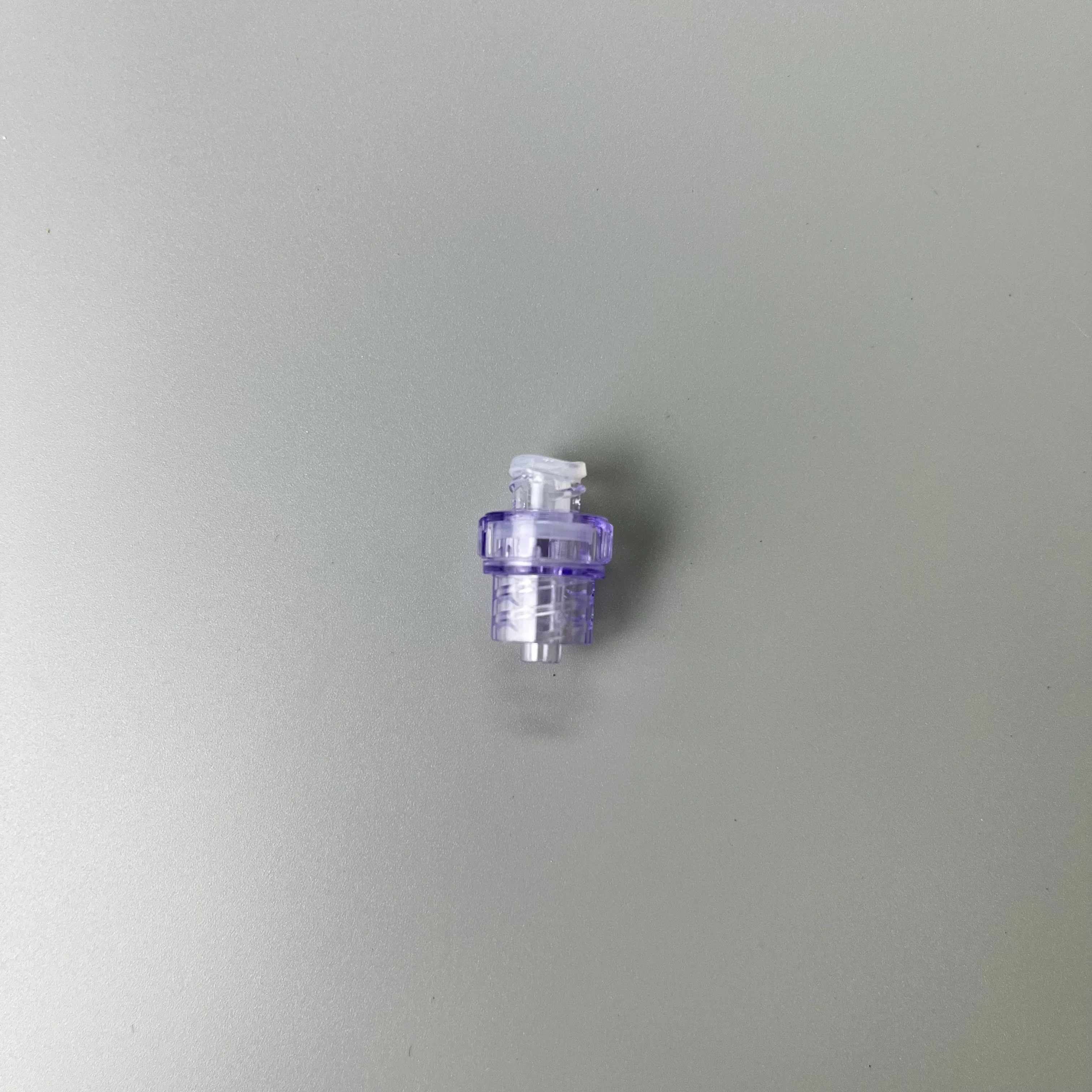 U-MED Competitive Price High Quality Transparent Purple Negative Male Luer Lock Needless Connector NO.51025