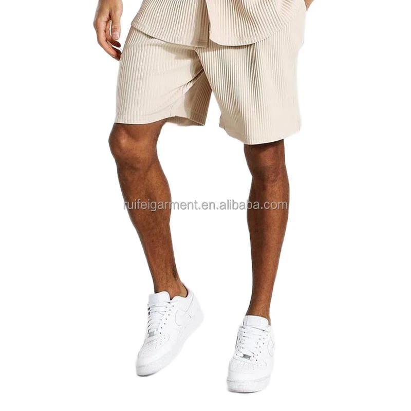 OEM Custom Casual Sweat Blank 95% Polyester 5% Elastane Two Piece Tracksuit Set Shirt and Short Set for Men
