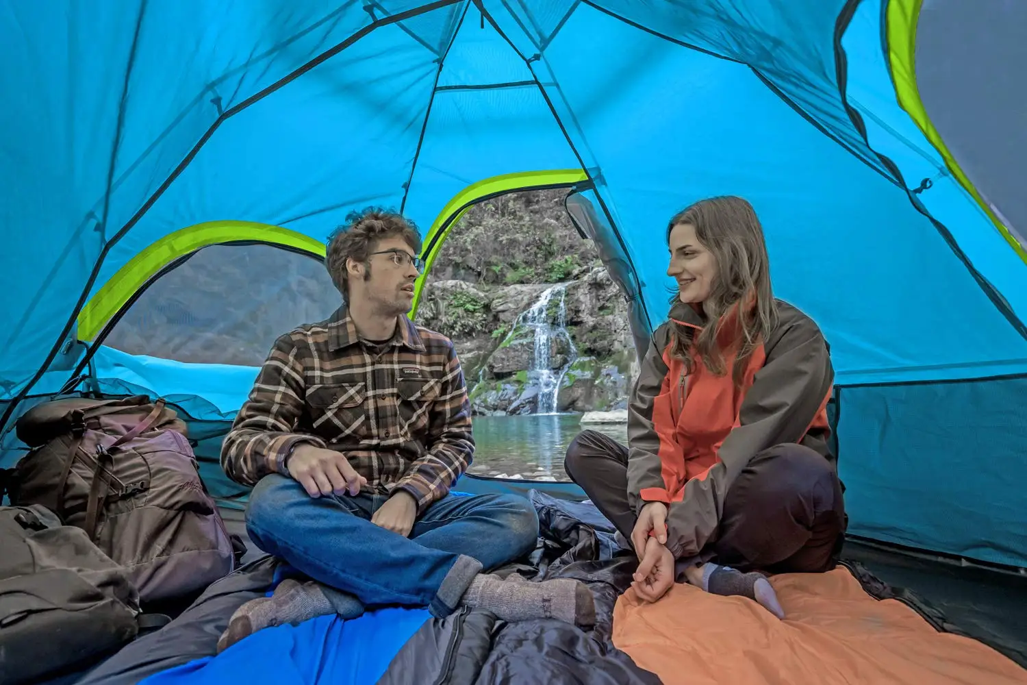 Factory Hot Sale Camping Tent Backpacking Waterproof Tent Outdoor Dome Tent with Wind Protection