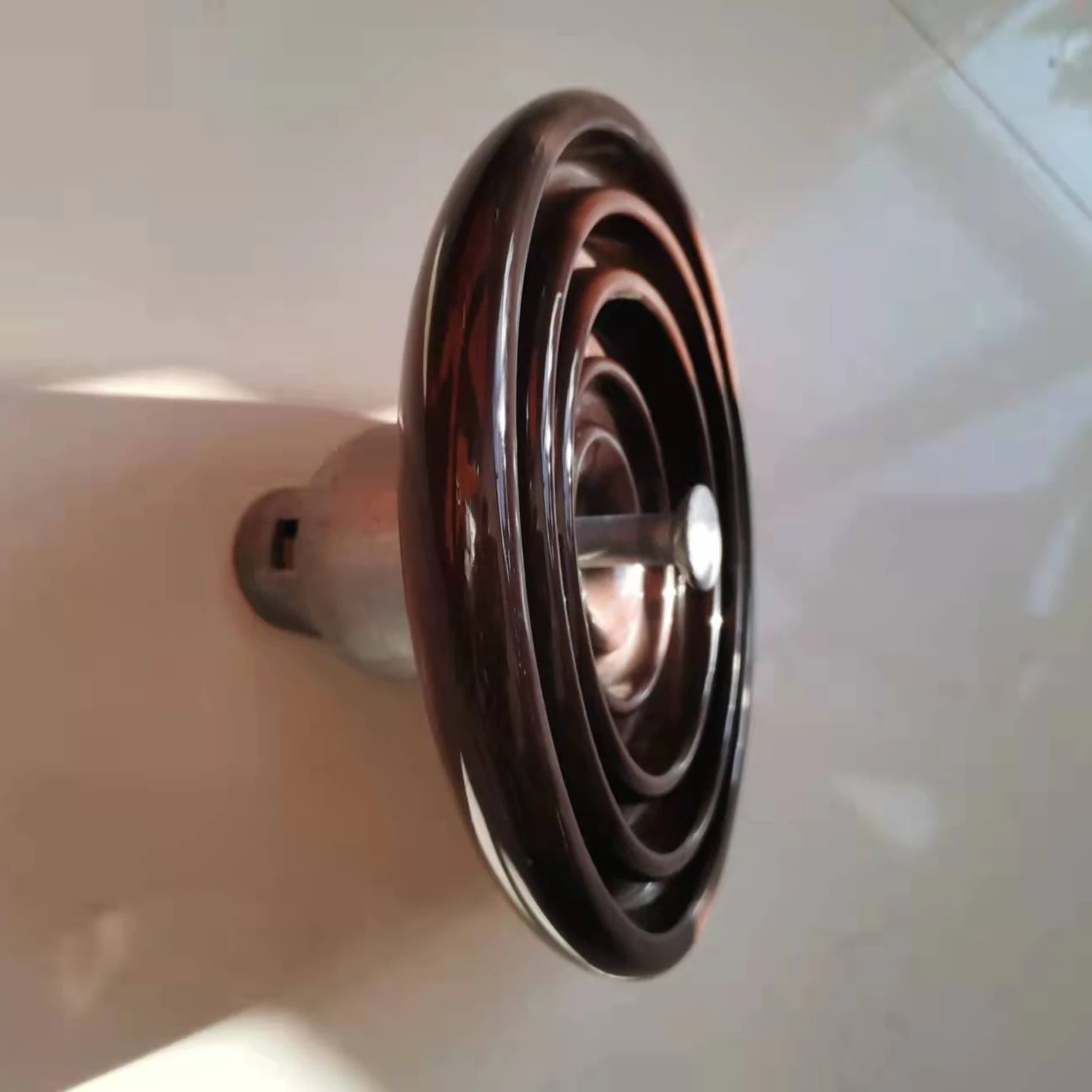 11KV disc  porcelain insulator    brown / white  insulators 52-3