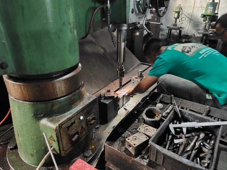 Professional manufacturing High pressure CHD series block cylinder compact thin short stroke 8mm square hydraulic cylinder