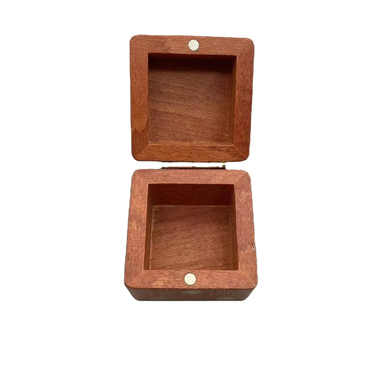 Custom Wooden Meeples for game wholesale gold/silver color for wooden tokens