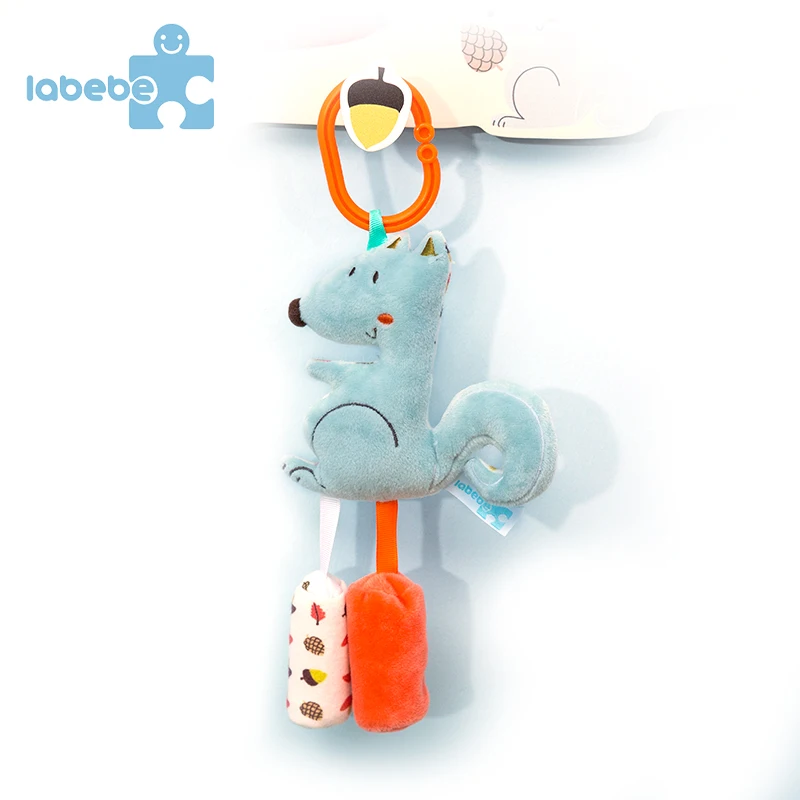 Hot Sale Baby Soft Toys Baby Hanging Toys Lovely Plush Doll Chime Squeaker with Cute Fox and Squirrel Shape